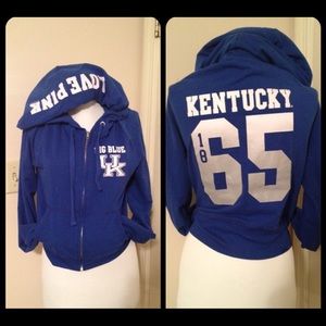 Crop jacket Vs size S, fits small/medium.