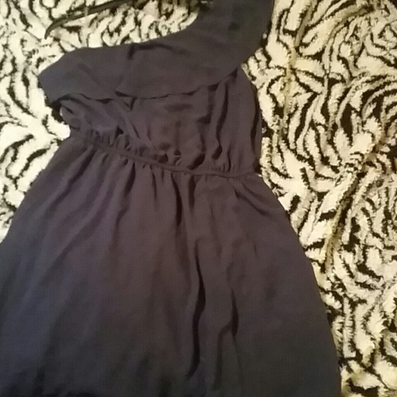 Navy Dress. - Picture 2 of 4