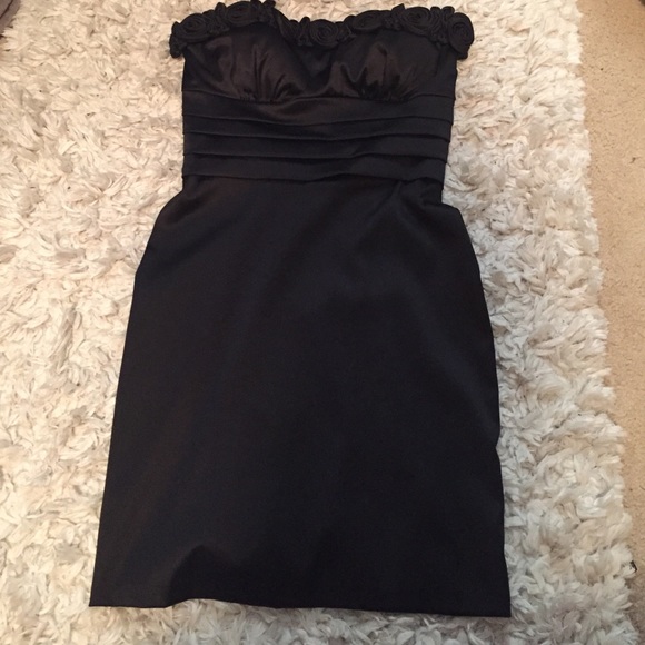 Black strapless dress