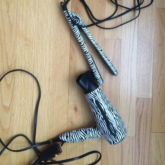 hair straightener and blowdryer set