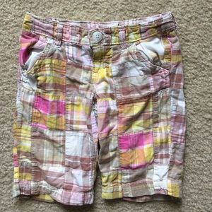 Size 8 girls Bermuda shots. Old Navy.