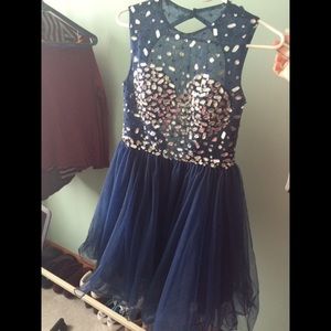 Beautiful navy/turquoise homecoming dress.