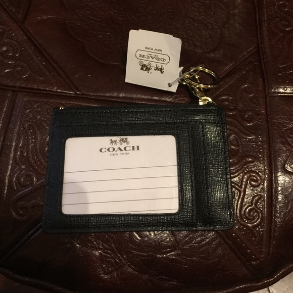 🚫🚫SOLD OUT 🚫🚫Coach mini chain wallet black NWT - Picture 2 of 2