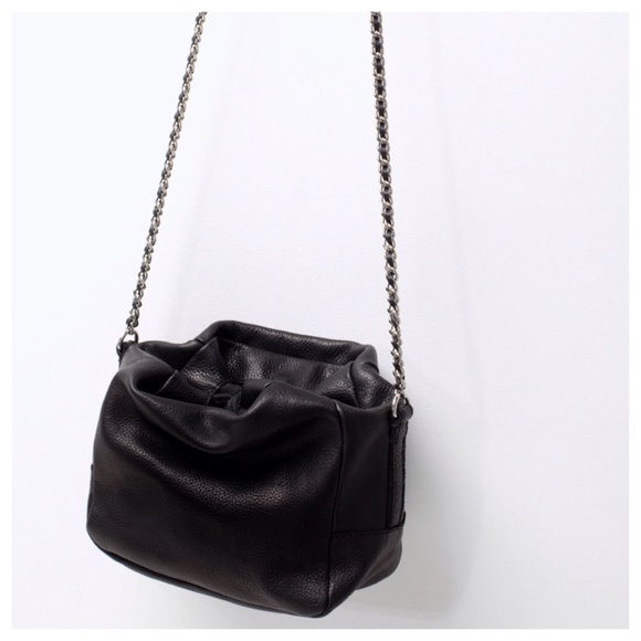 Zara Handbags - ZARA NWT LEATHER HANDBAG