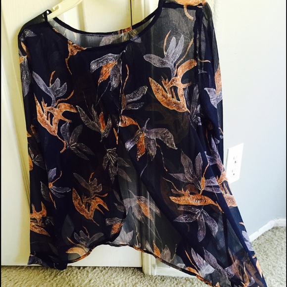 Roxy chiffon top - Picture 2 of 3