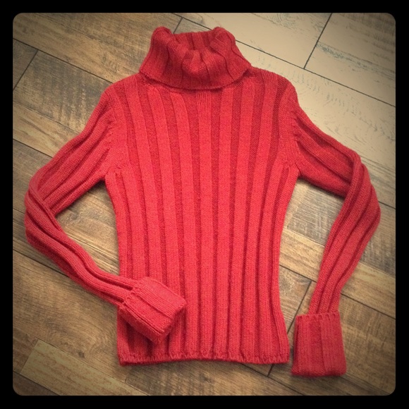 Banana Republic red wool turtle neck sweater