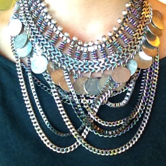 ✨Silver Boho Necklace ✨ - Picture 3 of 3