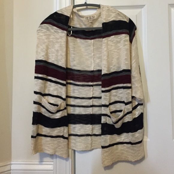 Pink Rose 3/4 Sleeve Cream Cardigan