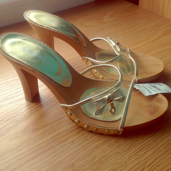 Gorgeous Wooden Heels