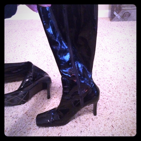 Nine West Boots - Nine West black tall boots .