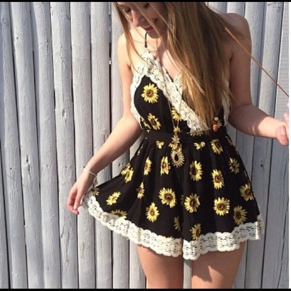 LF Paper Heart Sunflower Romper