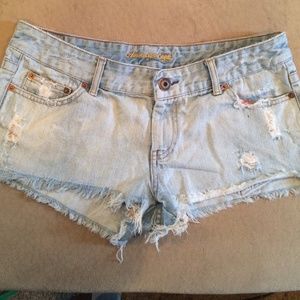 American Eagle short shorts