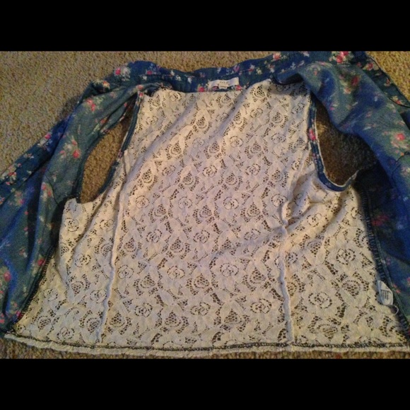 Top👆 - Picture 3 of 3