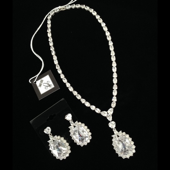 Necklace and Earrings CZ Rhodium Plated Set - Picture 1 of 2