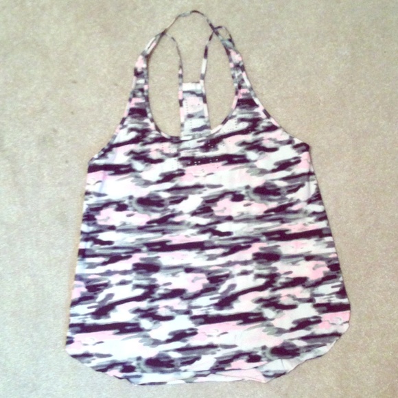 Wamo Camo water bound singlet