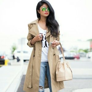 CALVIN KLEIN DRAWSTRING BUCKET BAG