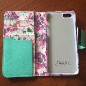 iPhone 5/5s Wallet Case