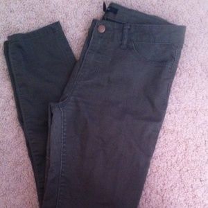 Dark olive green ankle cut skinny jeans
