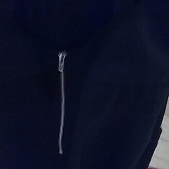 Doe & Rae black jumper - Picture 4 of 4