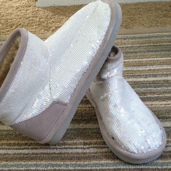 Victorias Secret PINK, white sequined boots