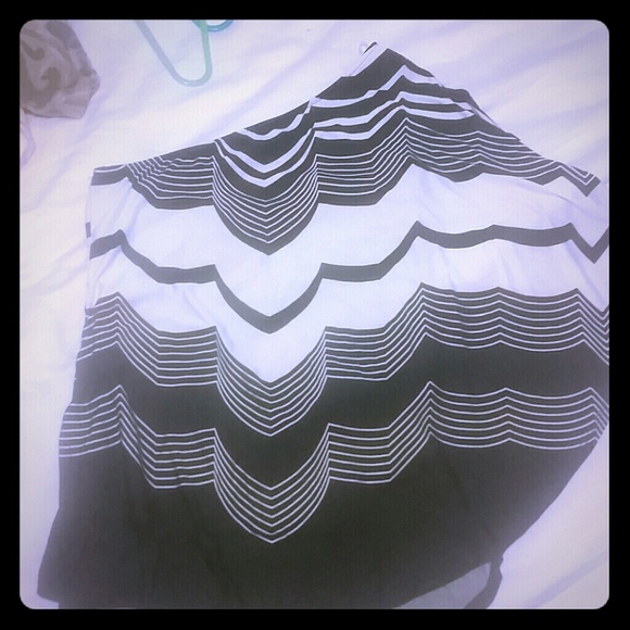 One shoulder top shirt
