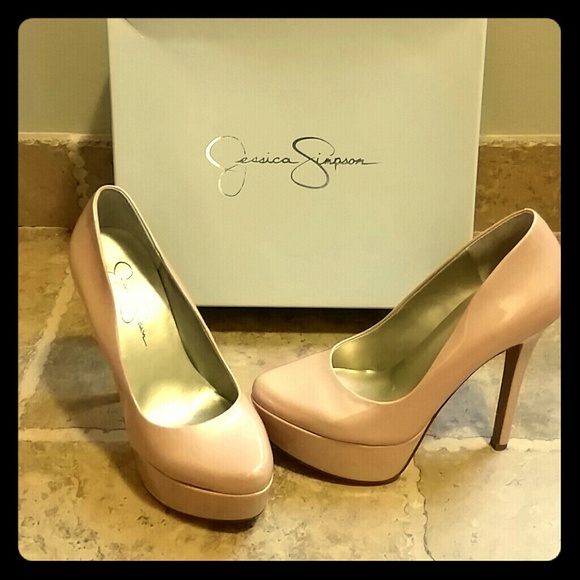Jessica Simpson Pearlized Patent Pumps