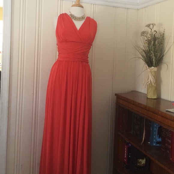 🔰REDUCED🔰Halston Heritage Long Dress