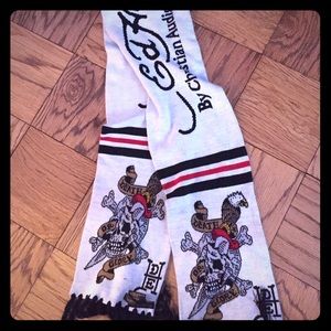 Like new Ed Hardy Scarf!
