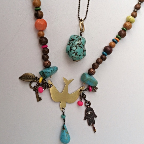 Necklace - Picture 2 of 4