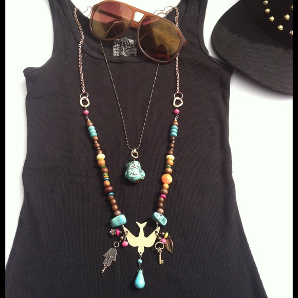 Necklace - Picture 4 of 4