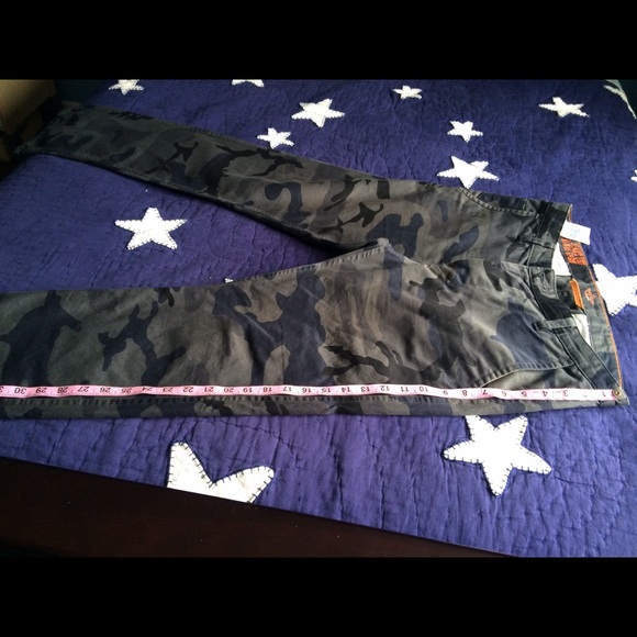 Men's dockers pants