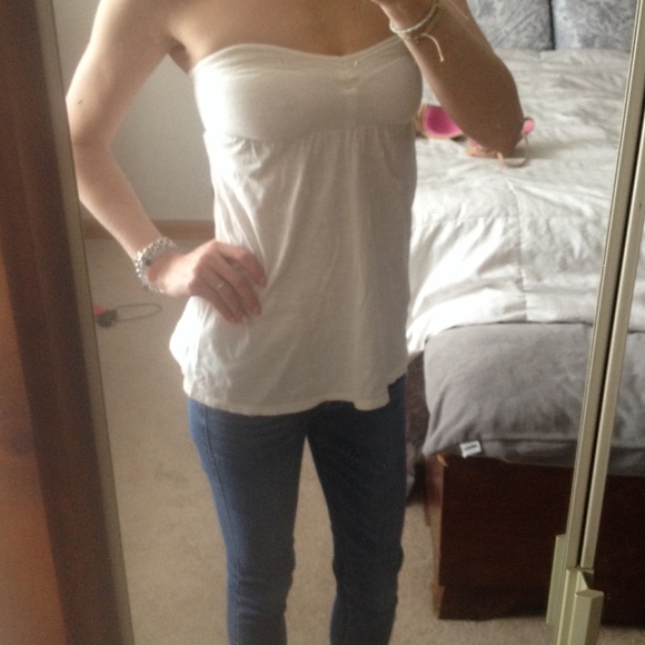 Strapless top