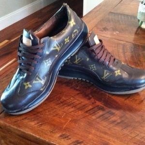 Loius Vuitton leather sneakers MAKE ME AN OFFER 👍