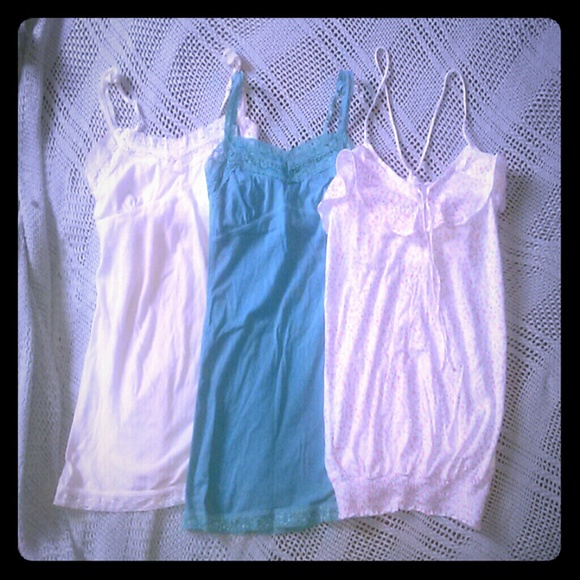 3 small American Eagle tanks