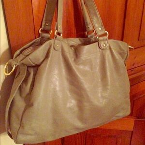 Nice gray large bag!!