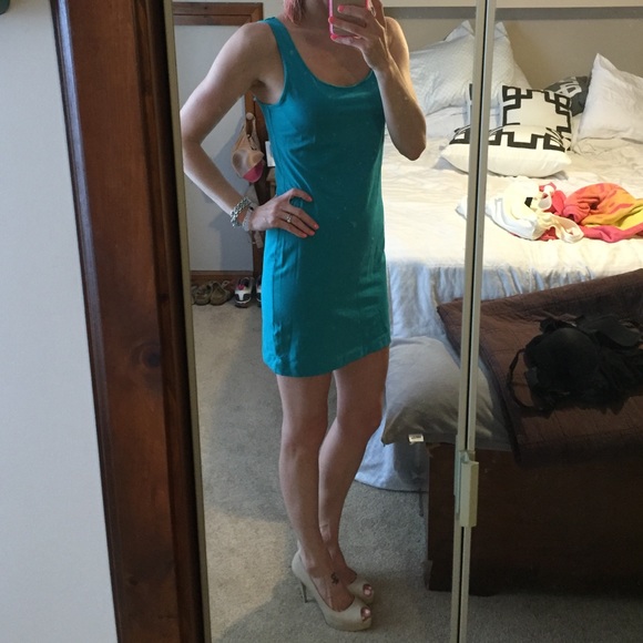 Stretch dresses - Picture 3 of 3