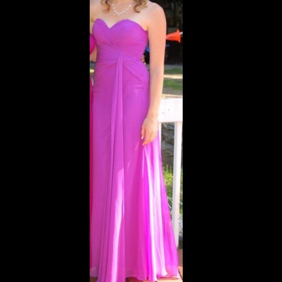 Faviana Couture prom/evening gown - Picture 2 of 3