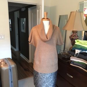 Showstopper skirt!! NWOT