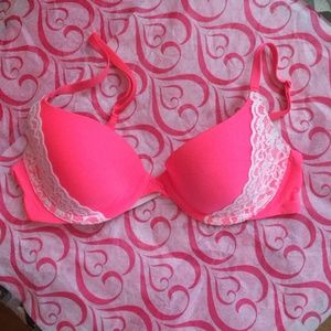 Vs pink lace bra⛔️sold⛔️