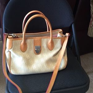 Dooney Bourke