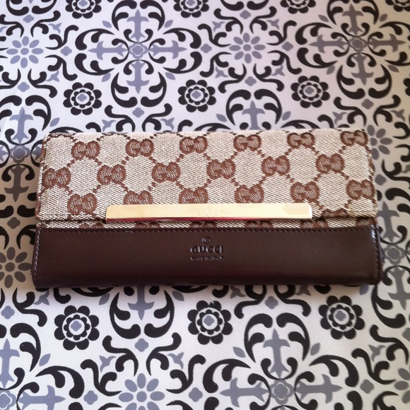 Gucci wallet