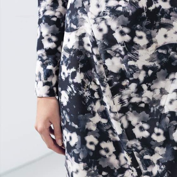 Zara printed dress - Picture 3 of 4