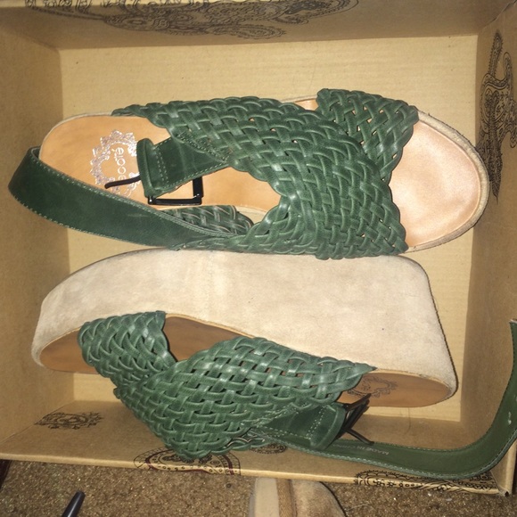 Wedge sandals