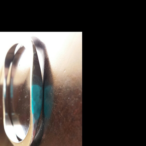 Sold - Picture 3 of 3