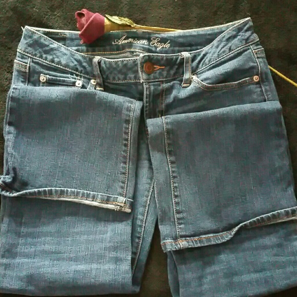 American Eagle boyfriend jeans