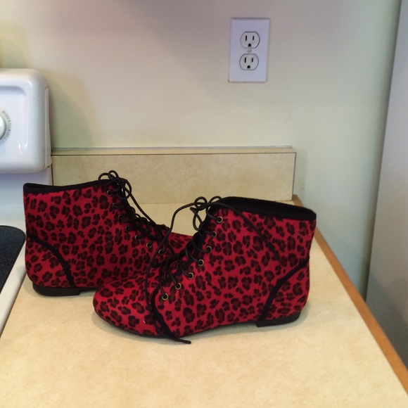Karyn's Ankle Boot