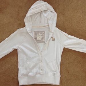 Abercrombie & Fitch White Sweater