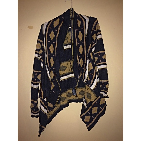 LONG Asymmetric sweater cardigan. - Picture 2 of 3