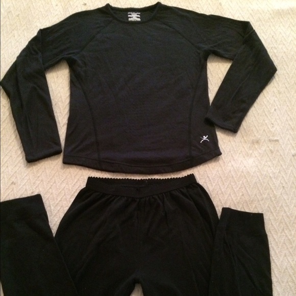 Women's Thermal Set- Top & Bottom! Small