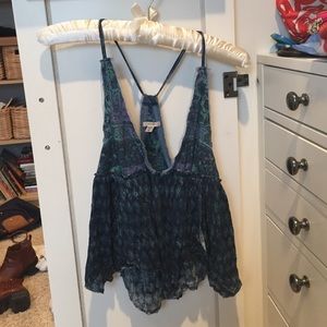 Blue loose shirt